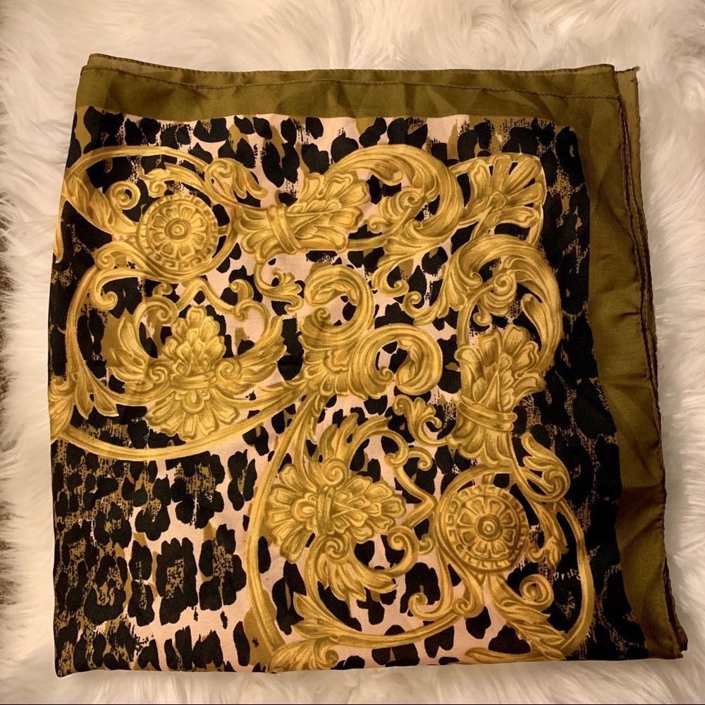 Leopard scarf handkerchief